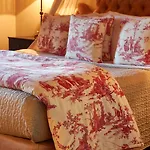 Relais Sant'elena Bed & Breakfast 4*