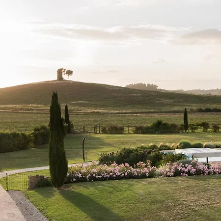 ルレ サンテレーナ 4*