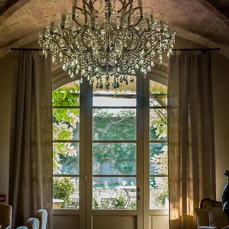 Relais Sant'elena Bed & Breakfast 2*