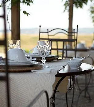Relais Sant'elena Bed & Breakfast Bibbona