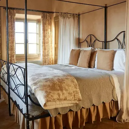 Relais Sant'elena Bed & Breakfast 2*
